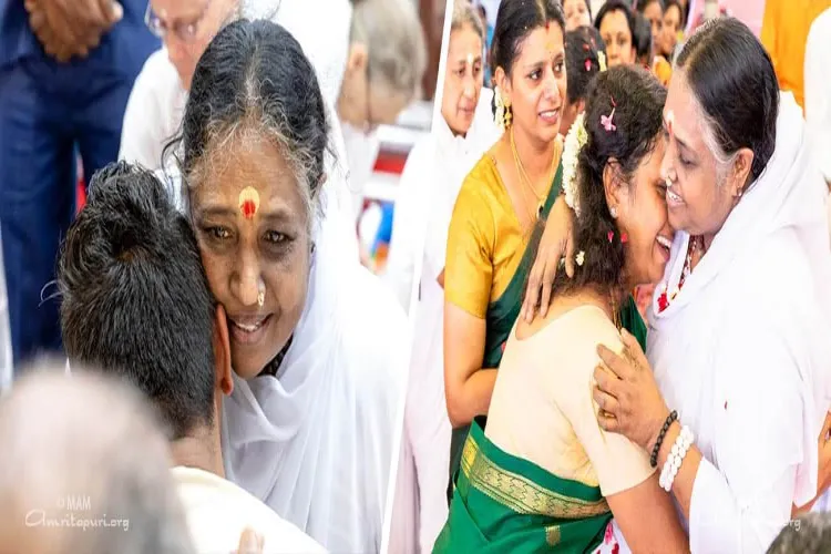 Mata Amritanandamayi-the hugging saint