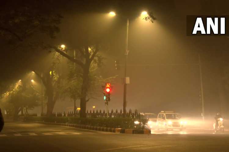 Delhi's air quality was recorded in the 'very poor' category