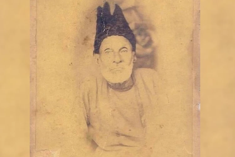 Ghalib's only original picture which is now a private collection with a family in Allahabad