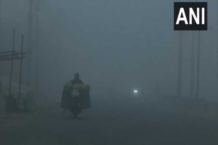 Delhi Records Season S Coldest Morning So Far   1672895648fog 