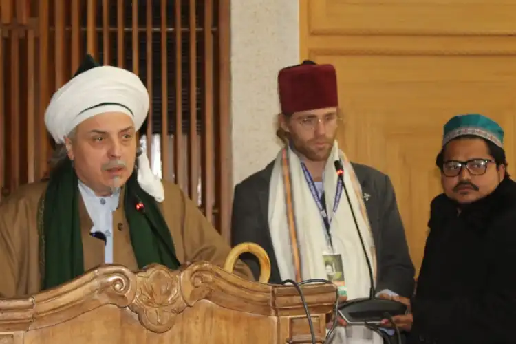 A global Sufi leaders speaking at the Global Sufi Conference in Srinagar