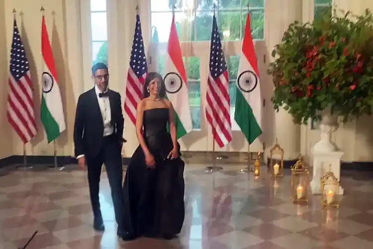 Alphabet CEO Sunder Pichai with his wife at the official dinner hosted for PM Narendra Modi at White House