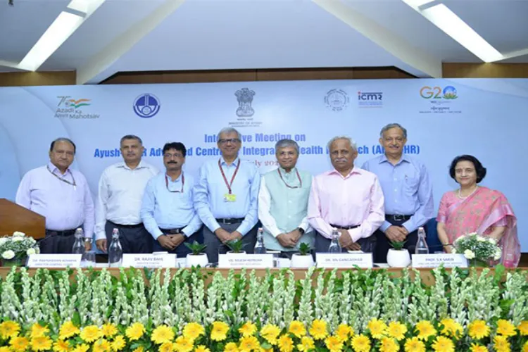 Officials from ICMR and Ministry of Ayush 