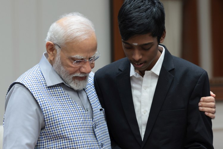 Prime Minister with Grandmaster R Praggnanandhaa (Twitter)