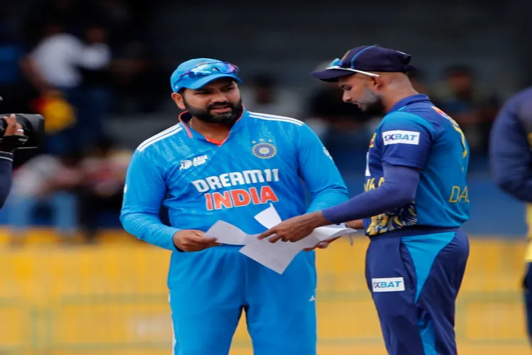 India and Sri Lanka captains at the toss