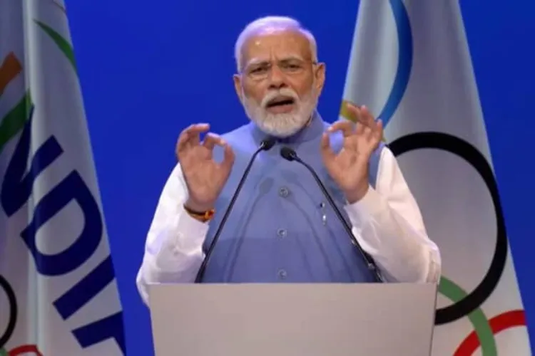 Prime Minister Narendra Modi speaking at the Global Maritime India Summit