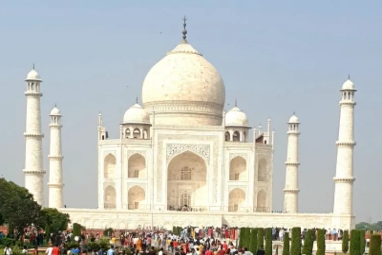 Visitors at the Taj Mahal in Agra