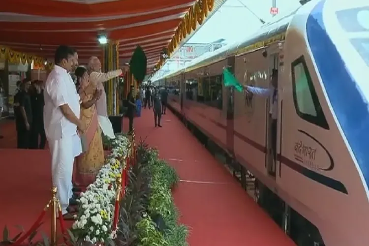 PM Modi Flags Off Second Vande Bharat Train Between Varanasi And Delhi