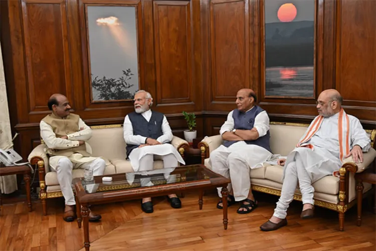 Prime Minister Narendra Modi with LS Speaker Om Birla, Home Minister Amit Shah and Defence Minister Rajnath Singh