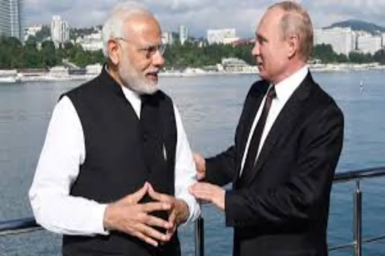 A file image of Prime Minister Narendra Modi and Russian President Vladimir Putin