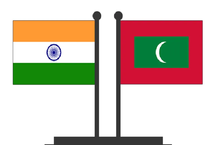 Flags of India and Maldives