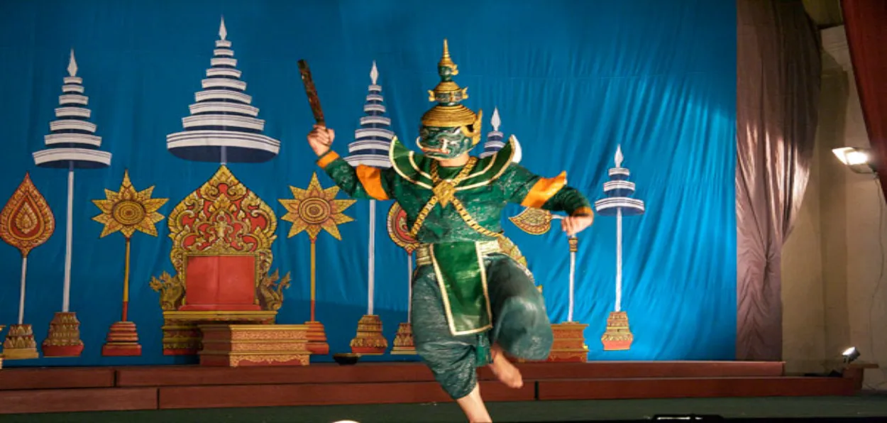 Ramayana being stage in Laos (Di Phra Lak Phra Lam)