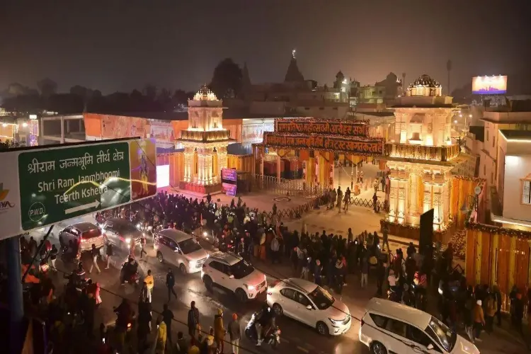 Heavy Rush Of Devotees Outside Ram Temple In Ayodhya To Offer Prayers