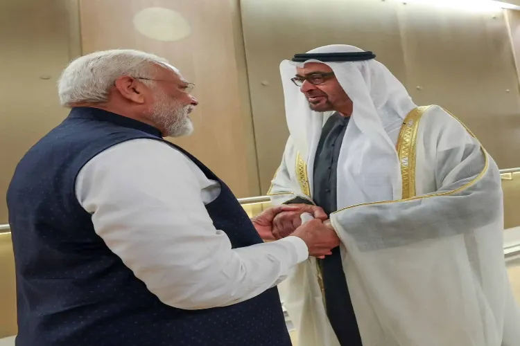 Prime Minister Narendra Modi with UAE President Mohammed bin Zayed Al Nahyan