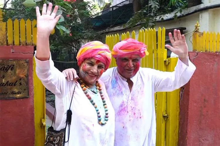 Actors Javed Akhtar and Shabana Azmi at a Holi party at their residence