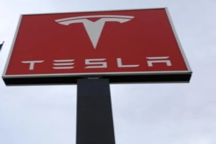 Tesla logo