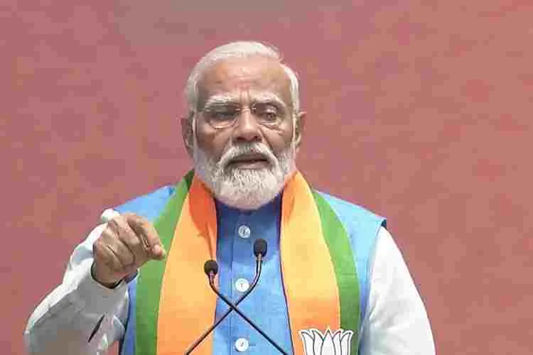 Prime Minister Narendra Modi delivering a speech at the BJP headquarters extension