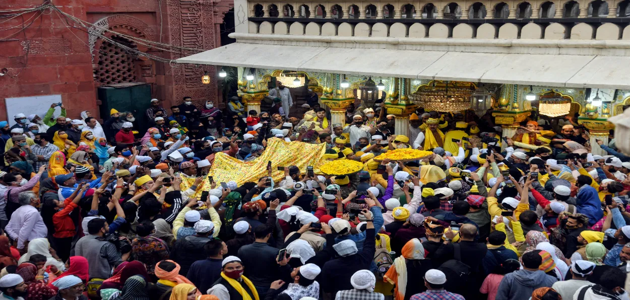 Basant Panchami celebrations at Hazrat Nizamuddin dargah, New Delhi