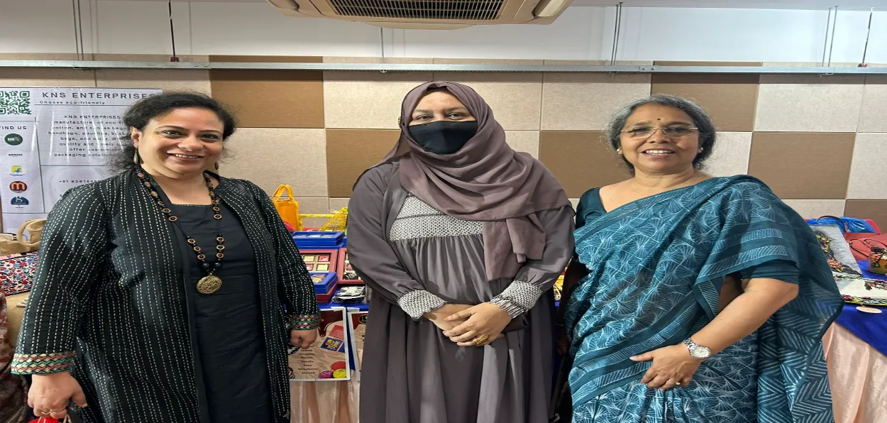 Ms Arijita in black, Arshia Ahmed in a naqab, and Sharmistha Banerjee in a blue saree.