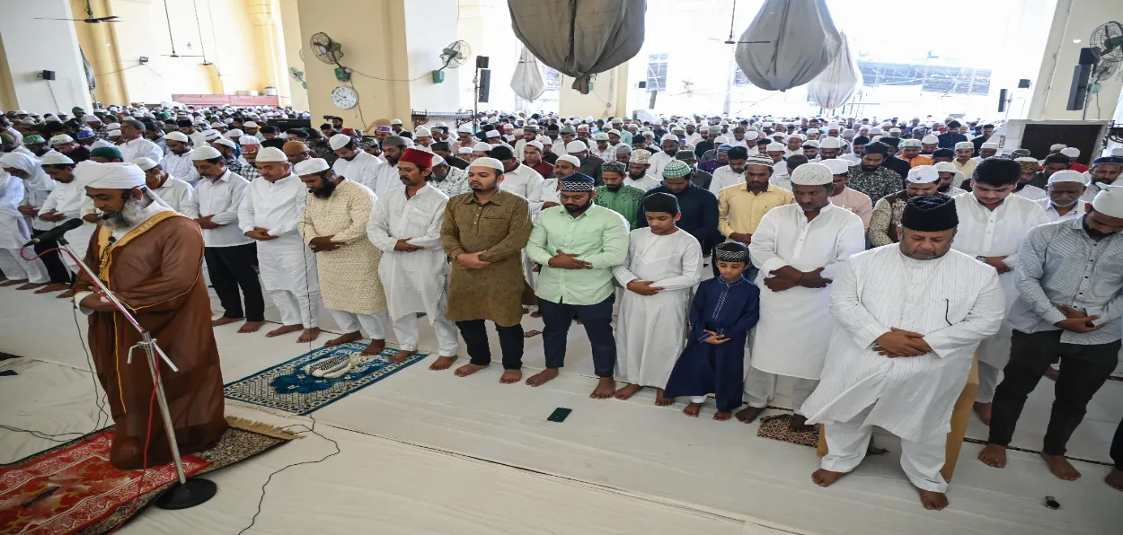 Muslims offering Namaz in a mosque (Representational picture)