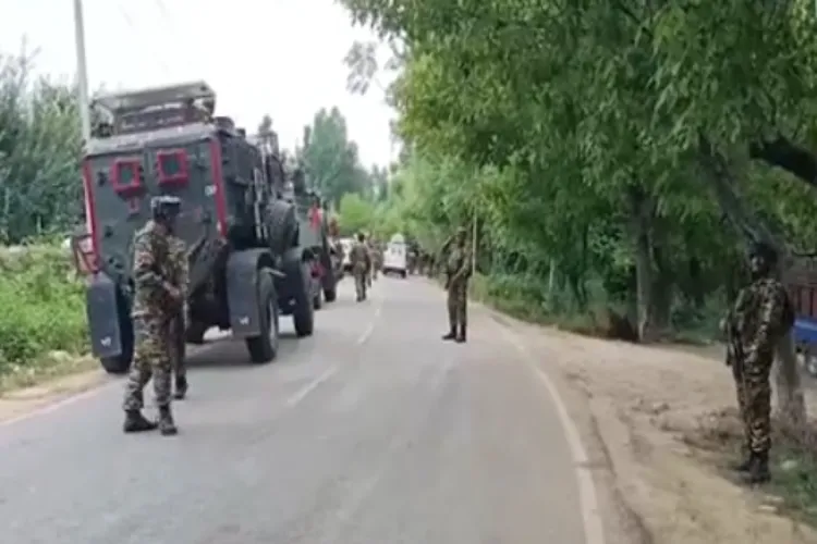 Security forces around encounter site in Kulgam