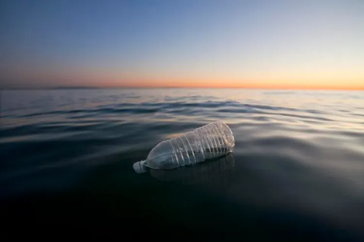 Plastic trash can be converted into electronic devices