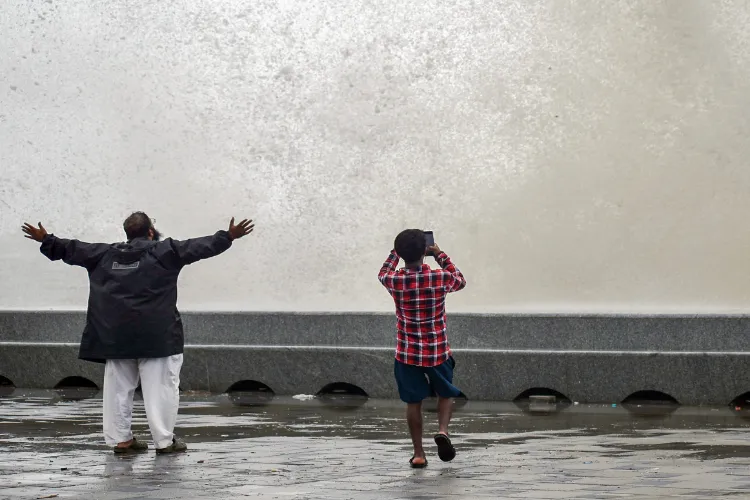 IMD forecasts heavy rains in Maharashtra