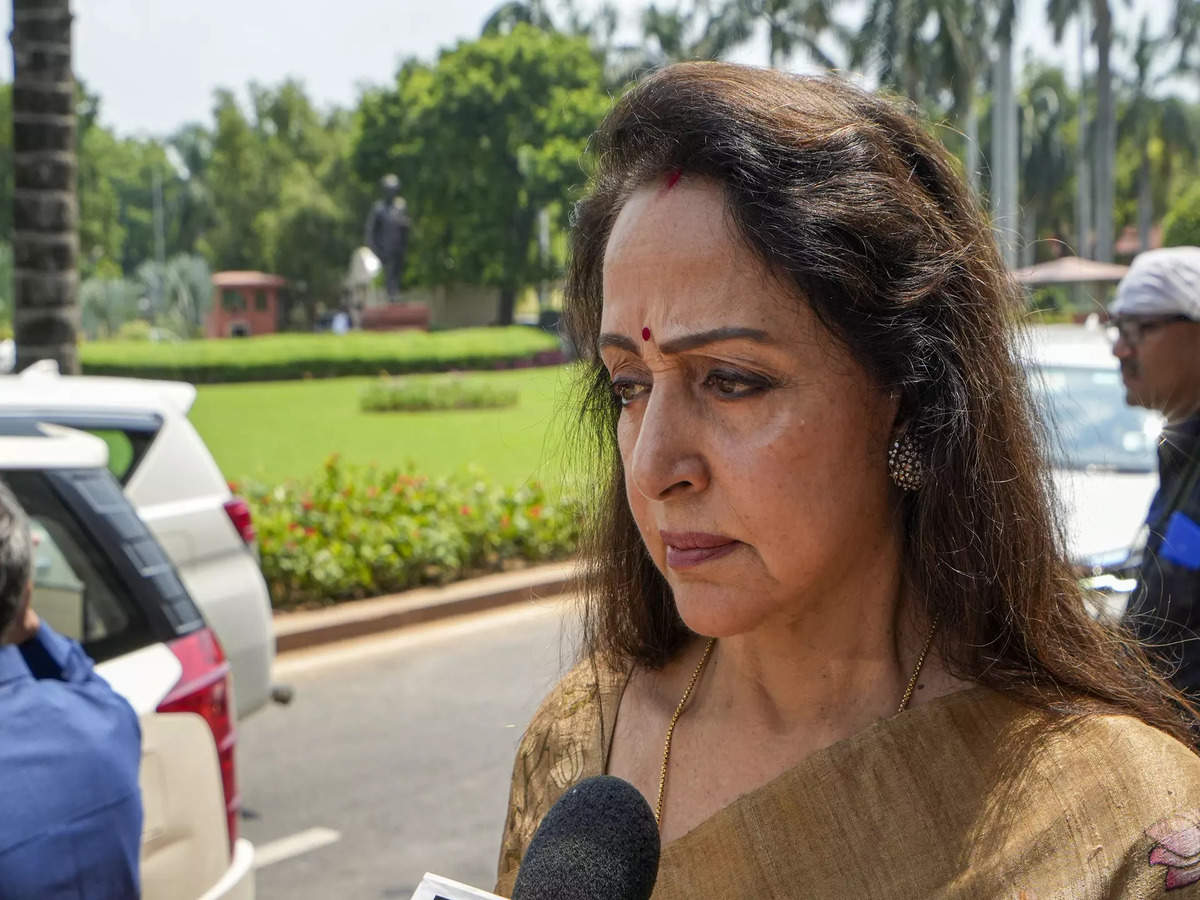 Actor-turned-politician Hema Malini supported the protest