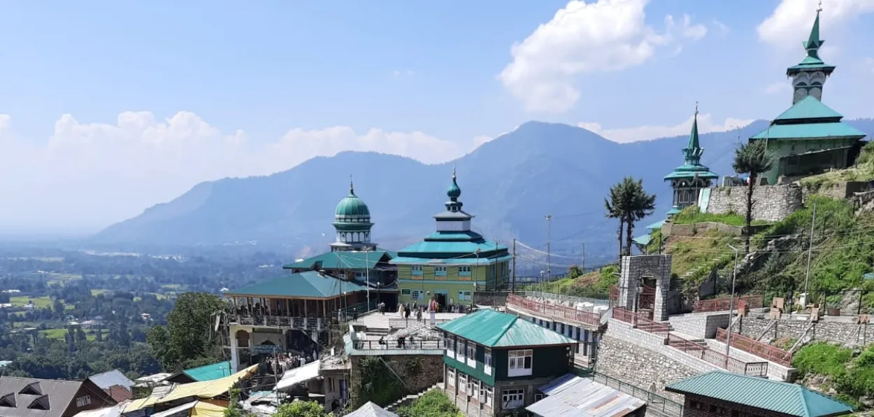 The shrine of Zain Sahib at Ashmuquam (Pics by Ehsan Fazili)