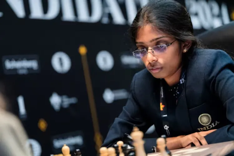  Grandmaster Vaishali R