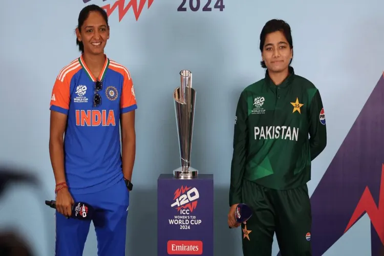 Indian captain Harmanpreet Kaur with Pakistan captain Nida Dar