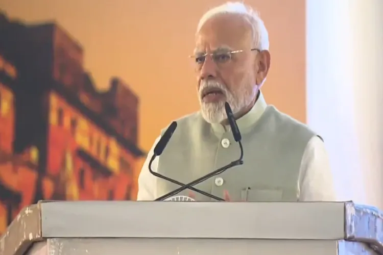 Prime Minister addressing a rally in Varanasi