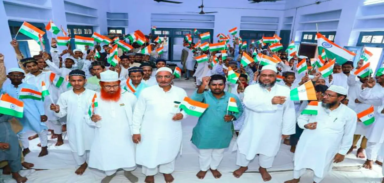  Students along with the teachers of Madrasa Jamia Arabia Jiaul Uloom, Varanasi celebrating Independence Day