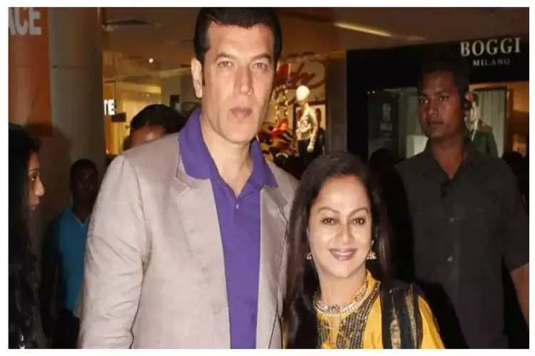 Aditya Pancholi with wife Zarina Wahab