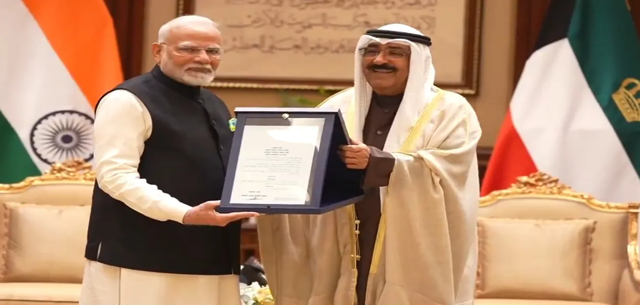 Prime Minister Narendra Modi receiving Kuwait's highest honour from Amir of Kuwait, Sheikh Meshal Al-Ahmad Al-Jaber Al Sabah