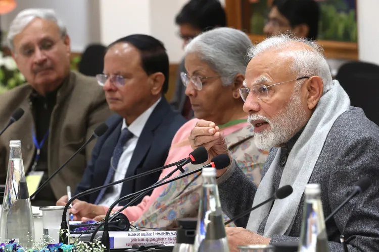 Prime Minister Narendra Modi in a brainstorming session with economists