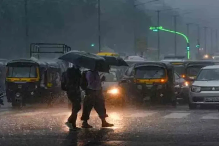 A busy road in Delhi on Friday morning