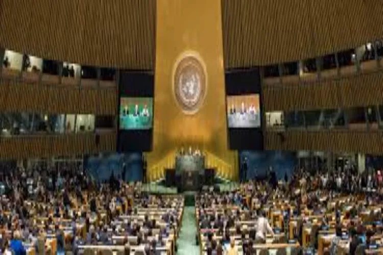 UNITED NATIONS GENERAL ASSEMBLY IN SESSION