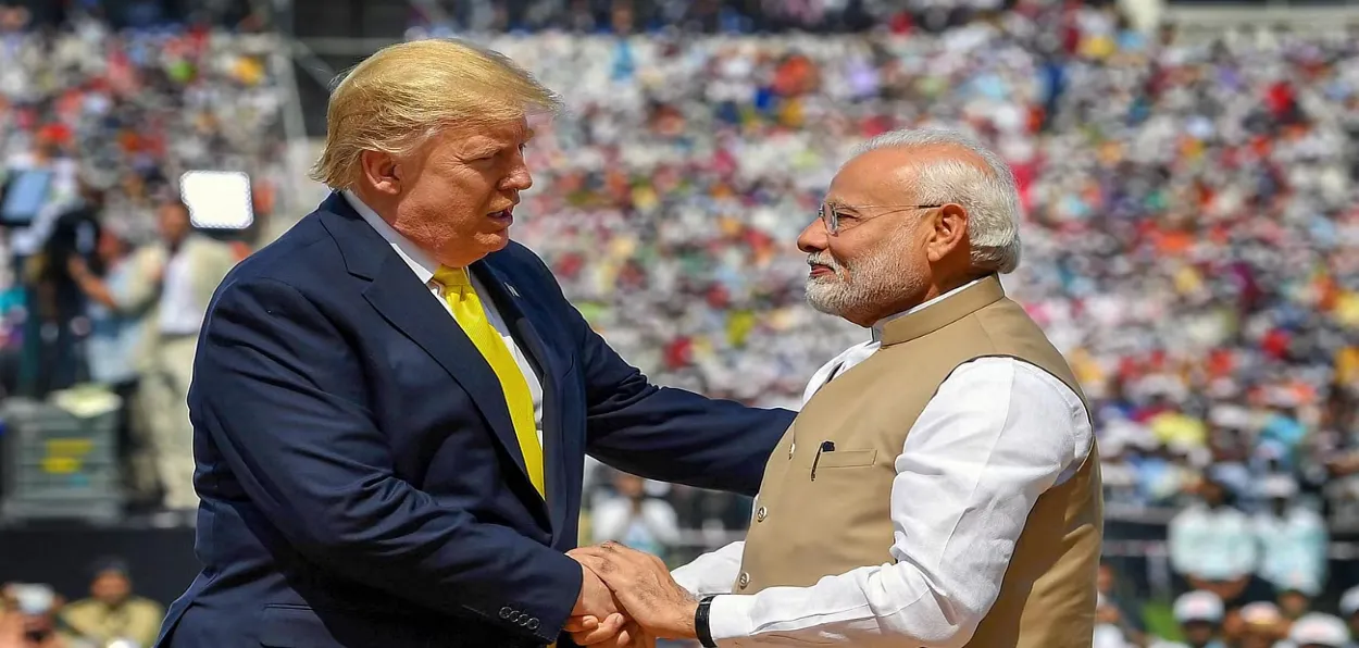 Donald trump and Narendra Modi at Howdy Modi event in Washington DC (File)