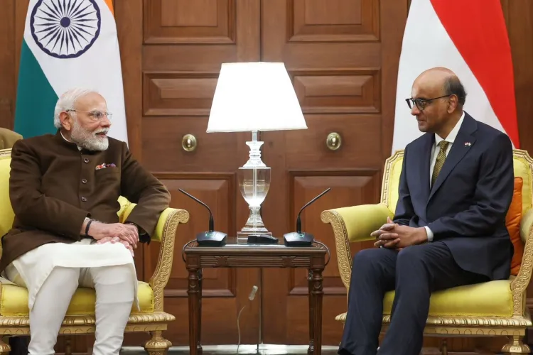 Prime Minister Narendra Modi with  President of Singapore Tharman Shanmugaratnam 