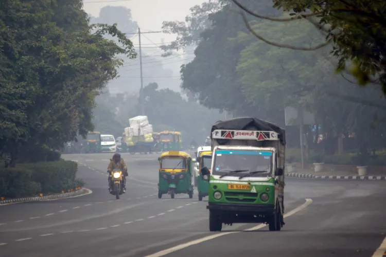 Haze of air pollution as visible in Delhi 