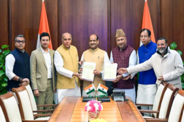 JPC members giving the Waqf Bill recommendations to Lok Sabha Speaker Om Birla