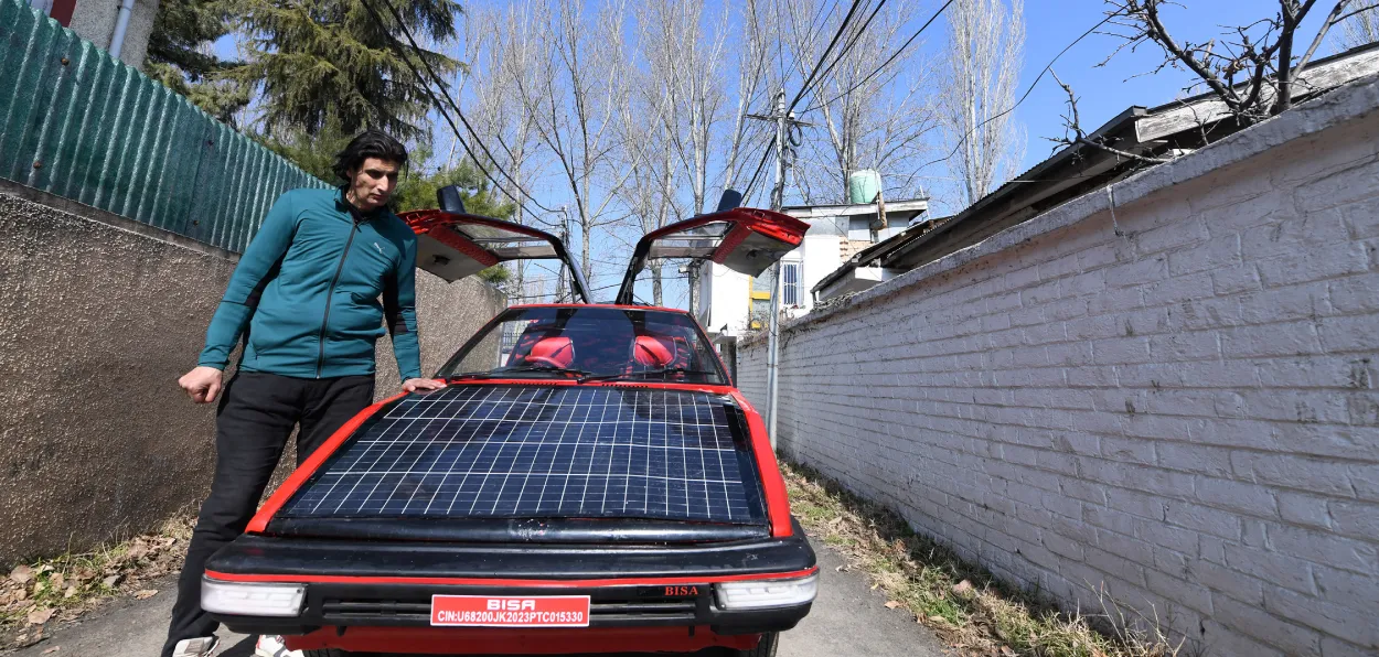 Bilal Mir with his solar car in Srinagar (Pics and Text by Basit Zargar)