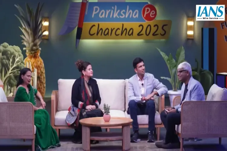 Experts holding 'Pariksha Pe Charcha' 