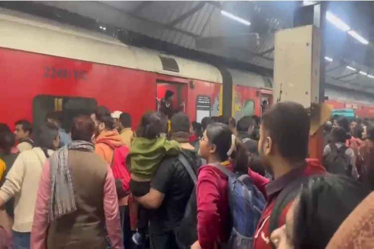 15 killed as Mahakumbh rush leads to stampede at New Delhi Railway Station