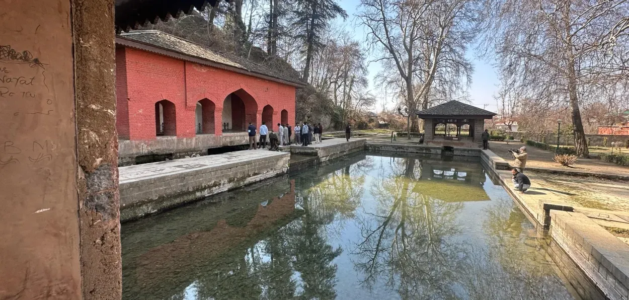 Achabal Garden (Basit Zargar)