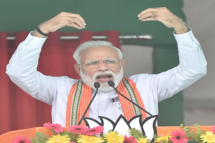 Prime Minister Narendra Modi addressing election rally ahead of the Lok Sabha polls in Bhagalpur (File photo)