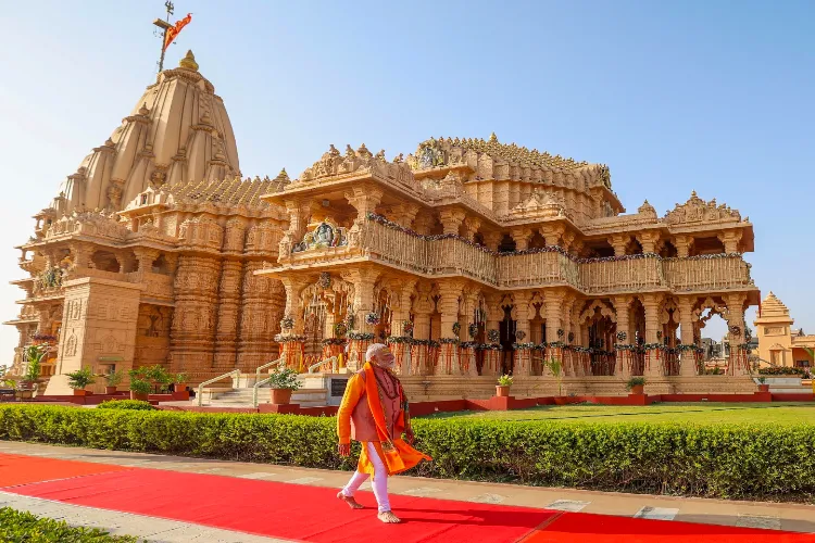 Prime Minister Narendra Modi offers prayer at the Shri Somnath Mandir