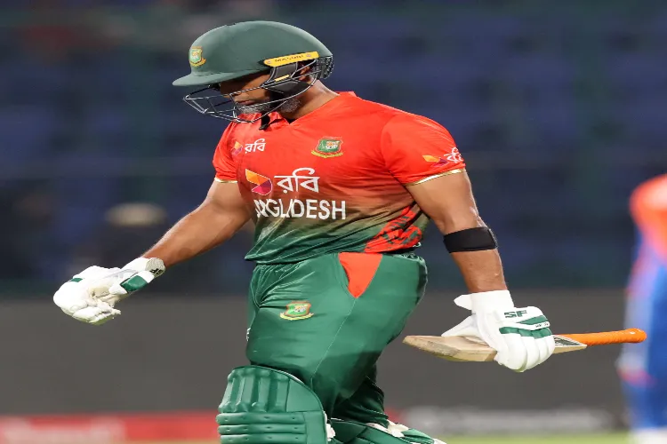 Bangladesh's Mahmudullah walks off the field after his dismissal during the second T20 match between India and Bangladesh at Arun Jaitley Stadium in New Delhi on October 09, 2024 (File photo) 