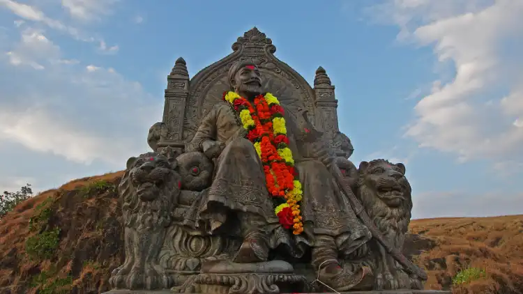 Statue of Shivaji at Raigad Fort